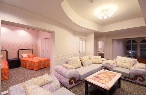 Mooka Other | Relaxing High-Rise with Pool and Spa Amenities in 511