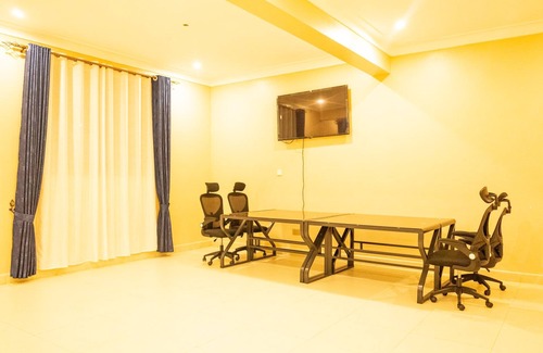 Entebbe Apartment | Luxurious Studio In Entebbe