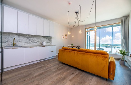 Klaipeda Apartment | Sea View Studio with King Bed and Balcony, Breakfast Included