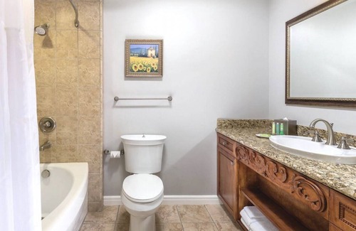Napa Resort | Top-Rated Studio Suite Steps from Napa Wineries