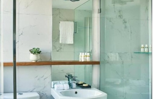 City Center Resort | Pet-Friendly Suites in Miami Beach with Pool & Ocean View