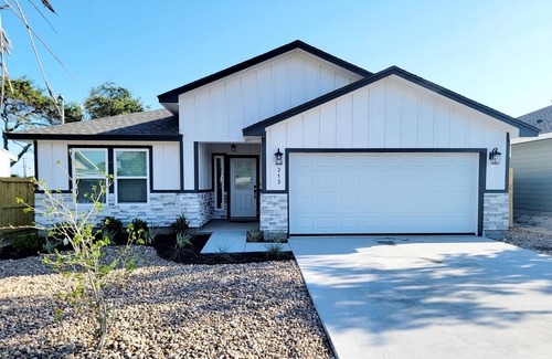 Flour Bluff House | Relaxing Summer Hideaway with Family-Friendly Amenities