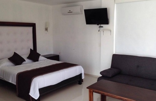 Bajio Resort | Beachfront Surf Resort in Pascuales, Mexico with Pool & Dining