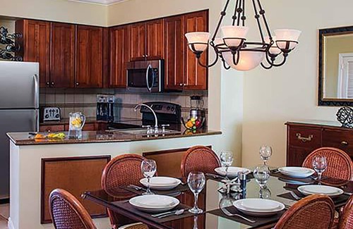 Key West Resort | Indulge in a Key West Resort with Pool & Spa Amenities