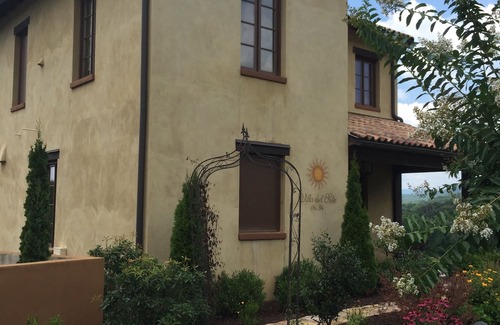 Dahlonega Villa | Elegant Tuscan Villa at Montaluce Winery & Estates