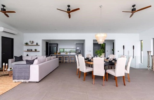 Lamai Villa | Stunning Villa Anushka with Picture-Perfect Ocean Views