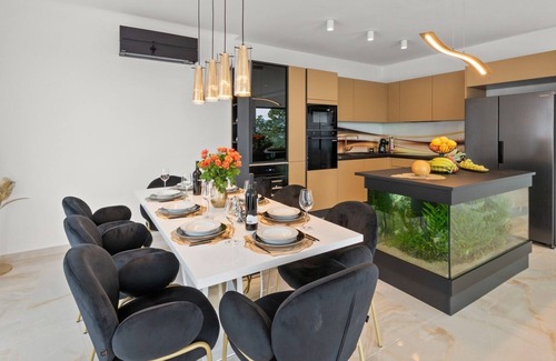 Pobri Villa | Luxurious Villa Gabi with an infinity pool and sauna