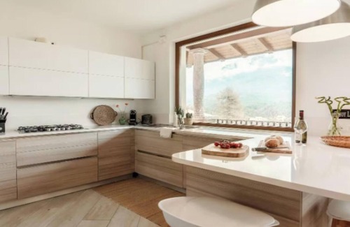 Menaggio Villa | Luxurious Villa in Menaggio with Panoramic Lake Views