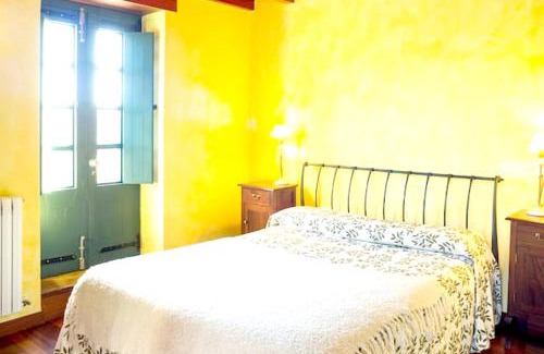 San Sadurnino Villa | Elegant Villa in Outeiro with Private Pool for Families