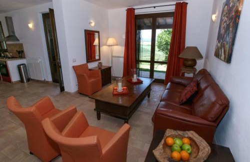 Todi Villa | Elegant Villa in Vasciano Umbria with Private Pool Escape