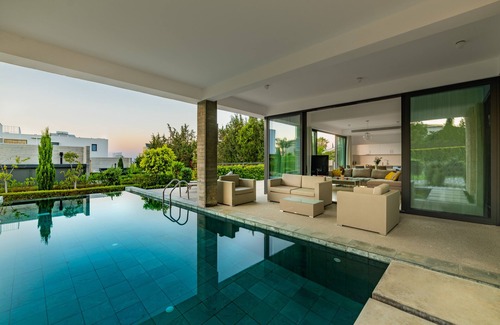 Latchi Villa | Beachfront Villa with Private Access - Ideal for Families