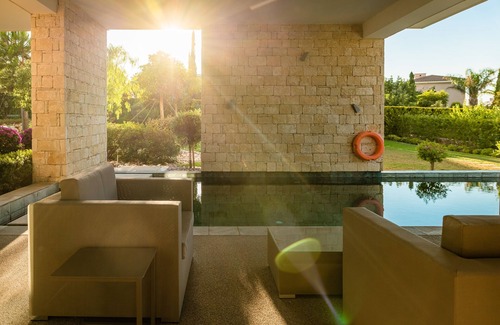 Latchi Villa | Beachfront Villa with Private Access - Ideal for Families