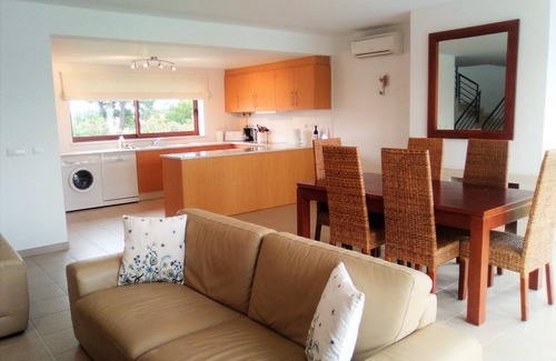 Casalinho Villa | Exclusive Villa with Private Pool & Ocean View in Bom Sucesso