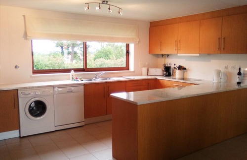 Casalinho Villa | Exclusive Villa with Private Pool & Ocean View in Bom Sucesso