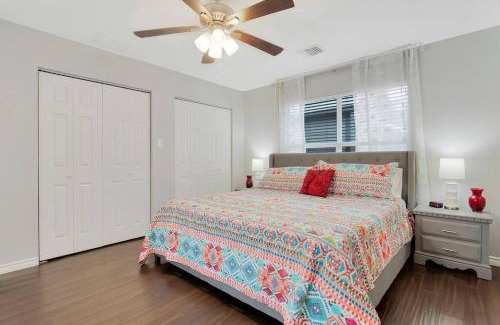 Downtown San Antonio Villa | Unforgettable Villa with Private Game Room – Rated 10/10!