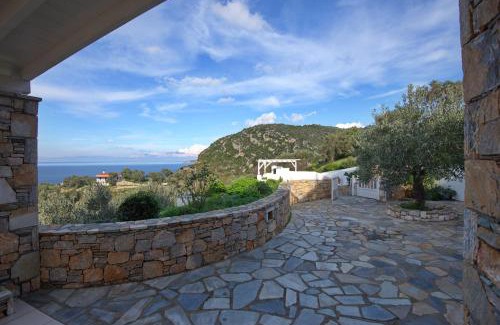 Alonnisos Old Town Villa | Elegant Villa with Breathtaking Views and Pool Access