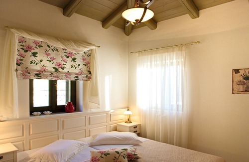 Kavallos Villa | Luxurious villas with sea view villa Anemone