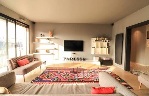 Porte-Dauphine Apartment | Elegant Flat Near Victor Hugo and Trocadero with Eiffel View