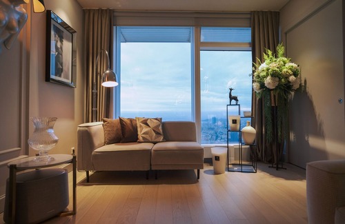 Sisli Apartment | Stylishly Decorated 1+1 Apartment with Bosphorus Views