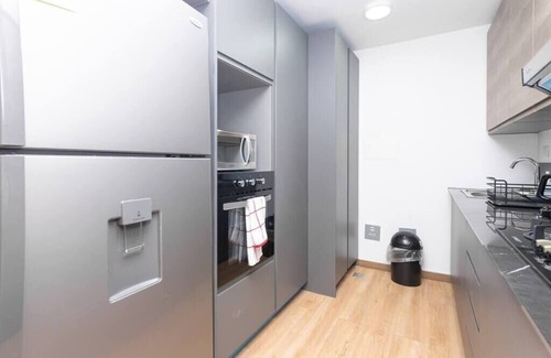 Marbella Apartment | Luxury 1 bedroom apt with free parking