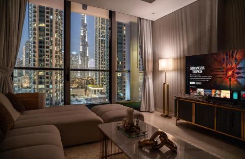 Downtown Dubai Apartment | Luxury 1 BR At The Sterling