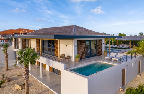 Jan Thiel Villa | Stunning Villa with Ocean Views and Top Amenities