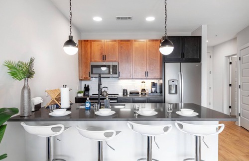Deep Ellum Condo | Luxury 1Bed1Bath Downtown Dallas