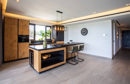 Sint Michiel Apartment | Exceptional Beachfront Apartment at The Shore, Blue Bay Resort