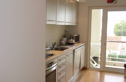 Telheiro Apartment | Discover a 2-Bed Apartment with Pool & Ocean Views