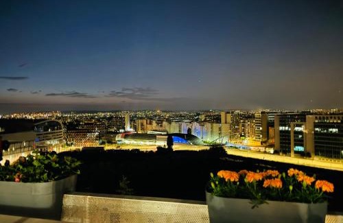 Puteaux Apartment | Elegant Stay at Paris La Défense - Family-Friendly Escape