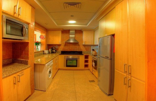 Palm Jumeirah Apartment | Elegant 2B Apartment at Royal Club Palm Jumeirah, Rated 10/10