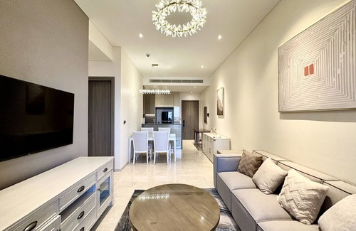 Da Kao Apartment | Stylish 2-Bedroom Retreat with Rooftop Pool in Saigon