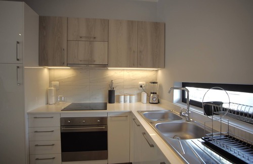 Greater Johannesburg Metropolitan Area Apartment | Stylish 2BR/2BA Retreat in The Monroe, Perfect for Families