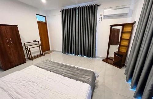 Rathmalana Apartment | Modern 2BR Apartment in Ratmalana - Family-Friendly Stay