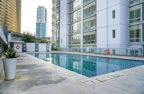 Karet Condo | Elegant 2BR Apartment at The Empyreal Condominium