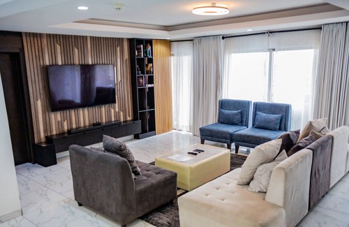 Ofin Apartment | Elegant 3-Bedroom Retreat with Skyline View & Private Pool