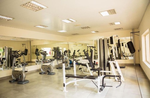 Ikoyi Apartment | Elegant 3-Bedroom Apartment with Pool, Gym & Gazebo