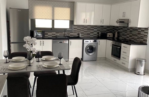 Paphos Apartment | Luxury 3 Bedroom Penthouse apartment with sea view.n10 mins walk to Venus Beach