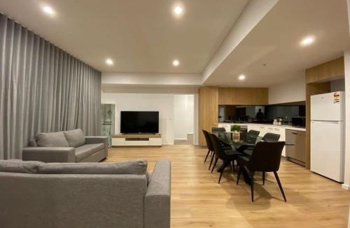 Adelaide Central Business District Apartment | Delightful Disney 3 BR Apartment with Pool and Gym Access