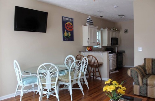 Myrtle Beach Cottage | Delightful 3-BR Cottage with Pool & Ocean Views