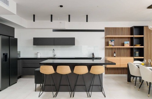 Kerem HaTeimanim Apartment | Oceanfront 3BR Retreat at Geula Beach by HolyGuest