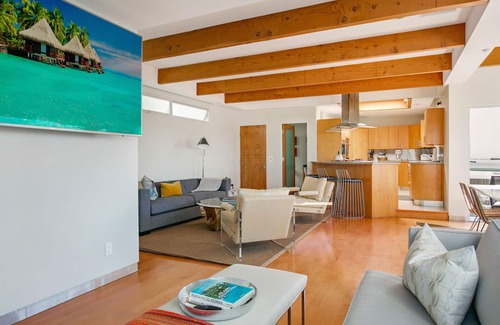 The Strand House | Exceptional 3BR Home with Ocean Views, Steps from the Beach
