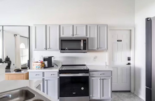 Winter Garden House | Premier 3BR Stay with Ocean View & Spa Near Disney