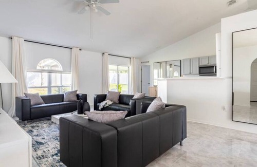 Winter Garden House | Premier 3BR Stay with Ocean View & Spa Near Disney