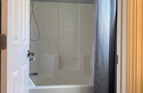 Paradise House | Elegant 3BR Loft in a Secure Gated Community