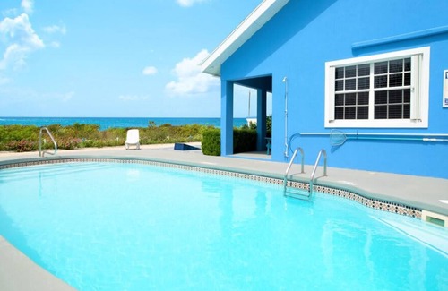 East End House | Elegant Ocean View Home with Pool & Hot Tub for Families