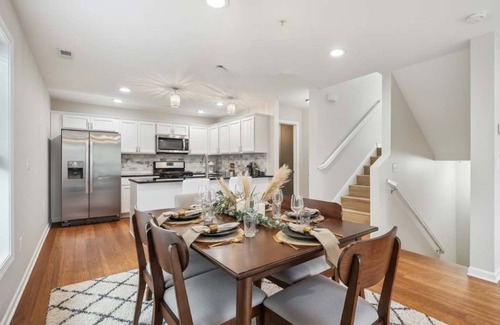 Lowry Hill East House | Luxury 4 Bed 5 Bath Penthouse with Rooftop Downtown Views