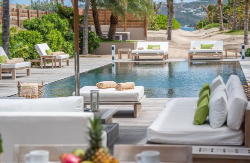 Anse des Cayes Villa | Exquisite 4-Bedroom Villa by Coral Beach in St Barths