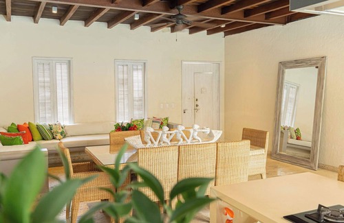 Cartagena Villa | Exquisite 4 Bedroom Colonial Mansion in Getsemani
