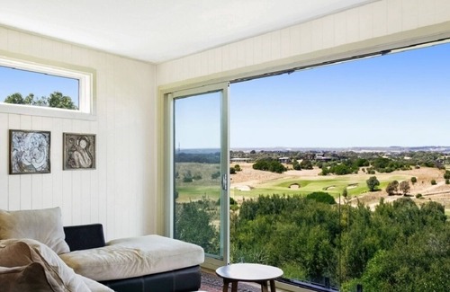 Fingal House | Elegant 4 Bedroom Spa House with Golf Course Views